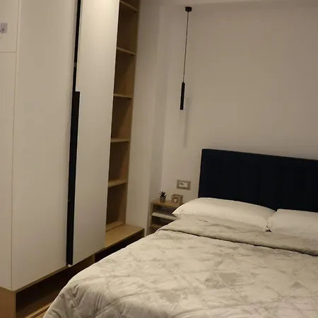 Lakeside Comfort - Self Check-in Апартаменты *
