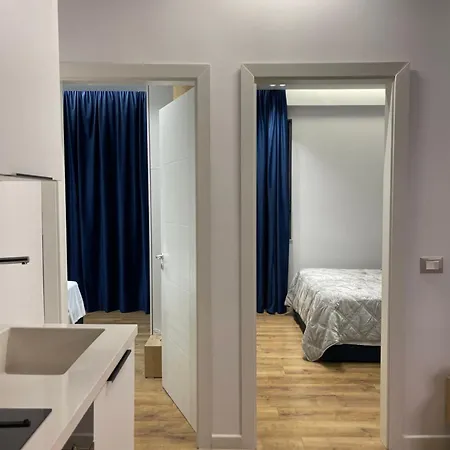 Lakeside Comfort - Self Check-in تيرانا