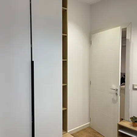 Lakeside Comfort - Self Check-in Appartement *