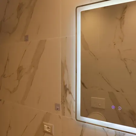 Lakeside Comfort - Self Check-in