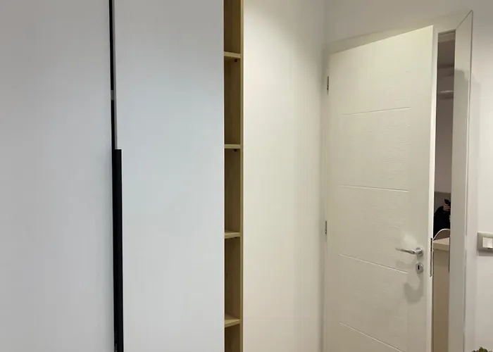 Lakeside Comfort - Self Check-in Apartmán *