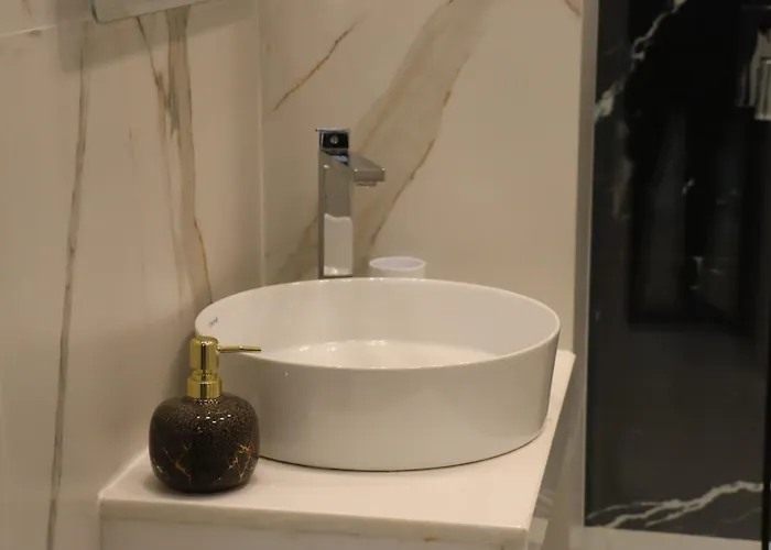 Lakeside Comfort - Self Check-in Apartmán Tirana